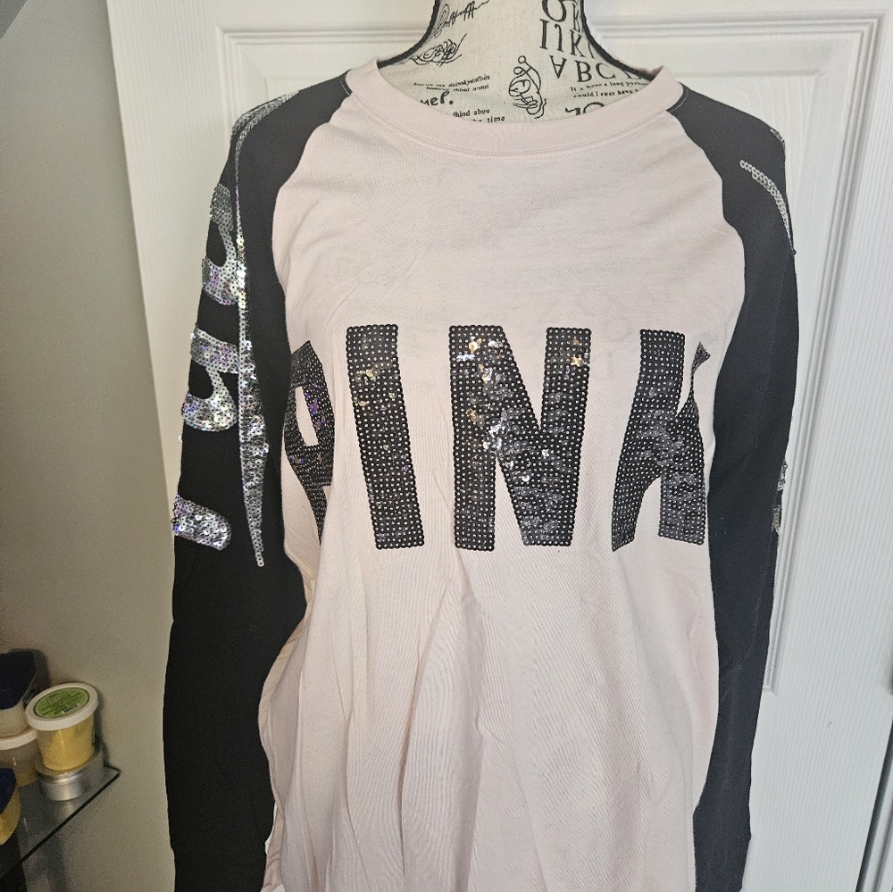 Victorias Secret Pink Sequin Long Sleeve Shirt. IN GREAT CONDITION‼️